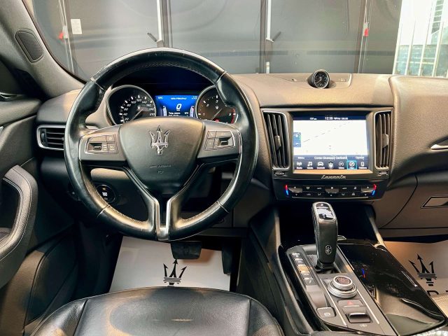 MASERATI Levante usata, con Volante in pelle