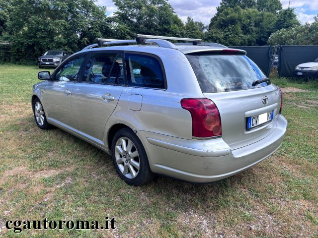 TOYOTA Avensis usata, con Airbag Passeggero
