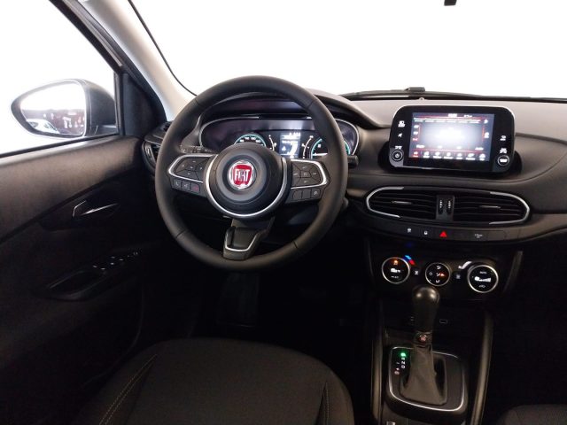 FIAT Tipo usata, con Controllo automatico clima