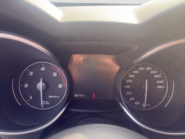 ALFA ROMEO Stelvio usata 14
