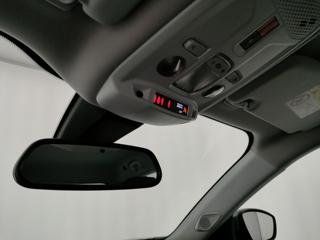 PEUGEOT 2008 usata, con Controllo automatico clima
