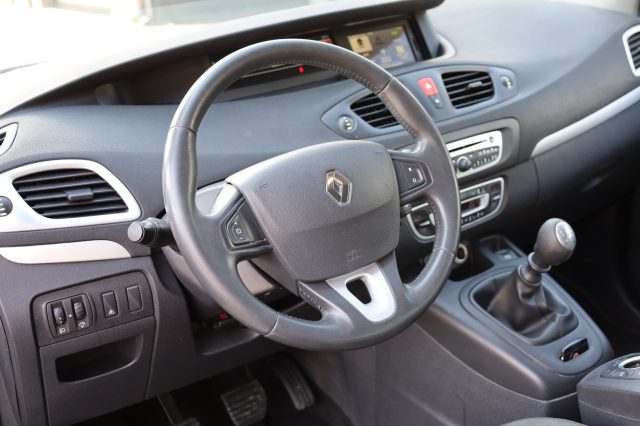 RENAULT Scenic usata 49