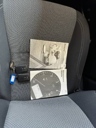 TOYOTA Yaris usata, con Telecamera per parcheggio assistito