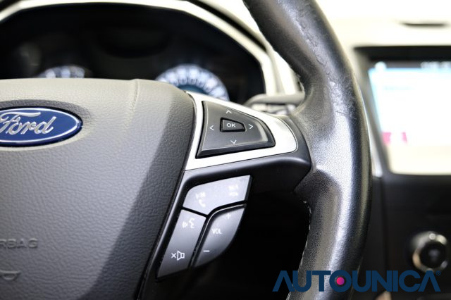 FORD S-Max usata, con Leve al volante