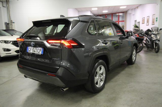 TOYOTA RAV 4 usata, con Autoradio