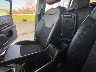 JEEP Compass usata, con Autoradio digitale