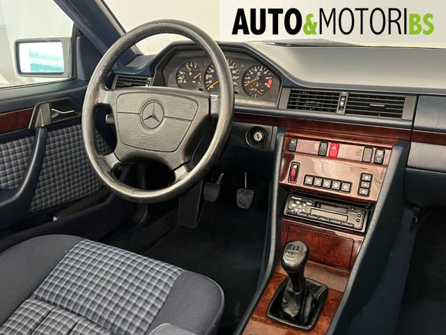 MERCEDES-BENZ E 200 usata, con Servosterzo