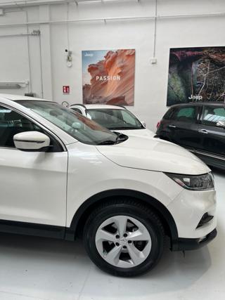 NISSAN Qashqai usata, con Cruise Control