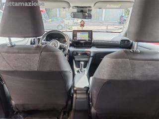 TOYOTA Yaris usata, con Park Distance Control