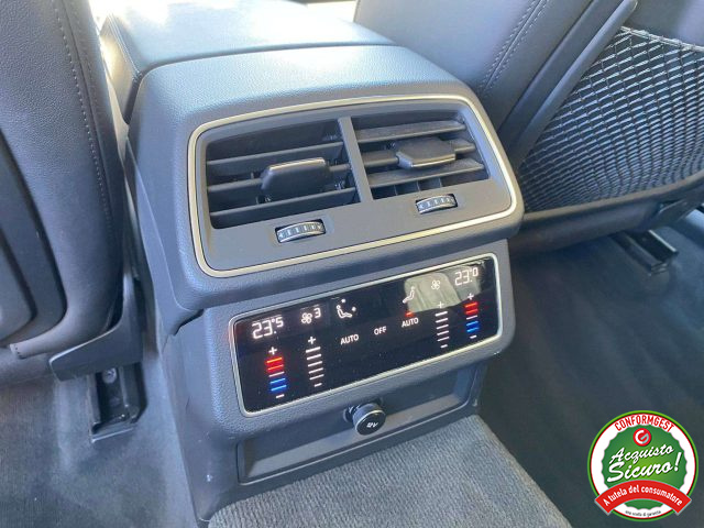 AUDI A6 usata, con Park Distance Control