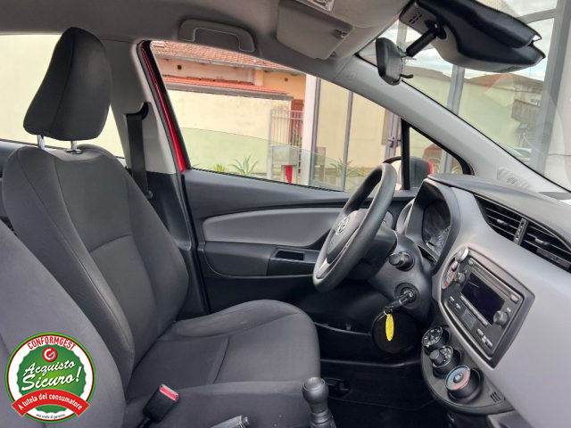 TOYOTA Yaris usata, con Fendinebbia