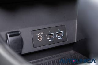 RENAULT Captur usata, con Sensori di parcheggio posteriori