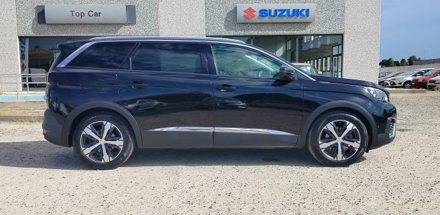 PEUGEOT 5008 usata, con Airbag laterali
