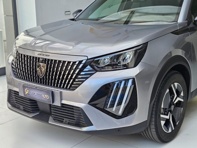 PEUGEOT 2008 usata, con Airbag