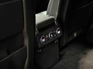 LAND ROVER Discovery usata, con USB