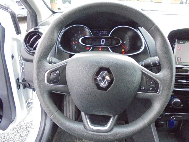 RENAULT Clio usata 26
