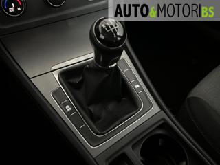 VOLKSWAGEN Golf usata, con Sistema di navigazione