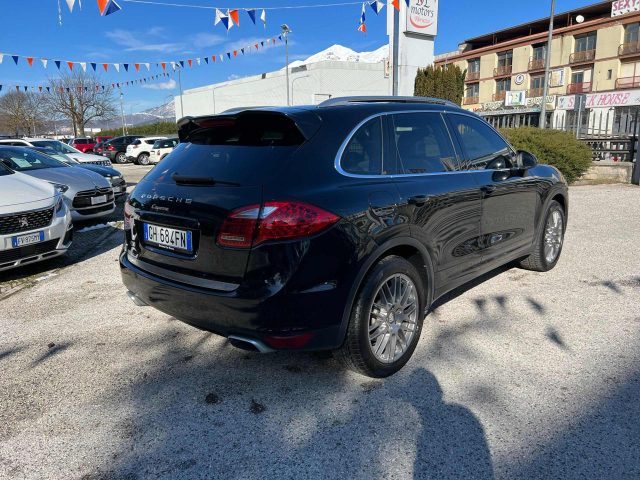 PORSCHE Cayenne usata, con Alzacristalli elettrici