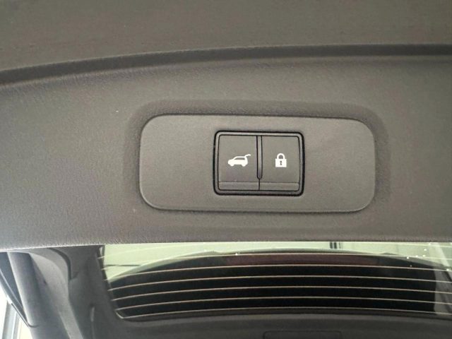 NISSAN Qashqai usata, con Cruise Control