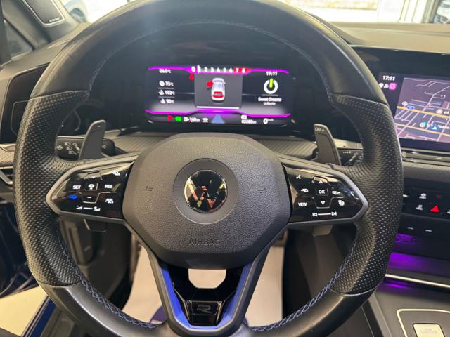 VOLKSWAGEN Golf usata, con USB