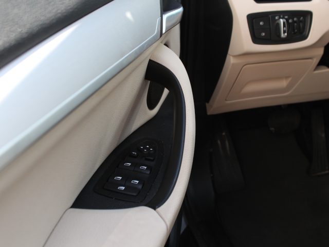 BMW X1 usata, con Servosterzo