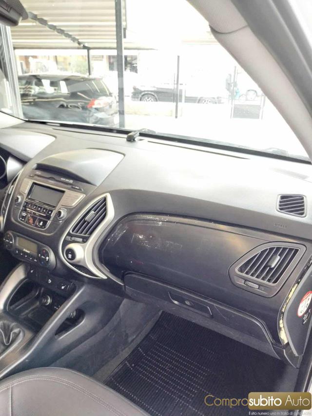 HYUNDAI iX35 usata, con Park Distance Control