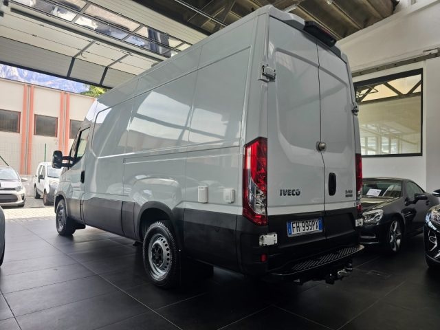 IVECO Daily usata, con Airbag Passeggero