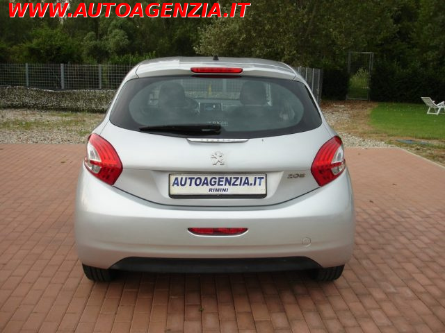 PEUGEOT 208 usata 6