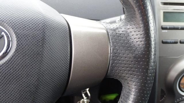 TOYOTA Yaris usata 85