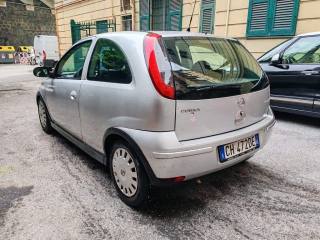 OPEL Corsa usata, con Controllo automatico clima