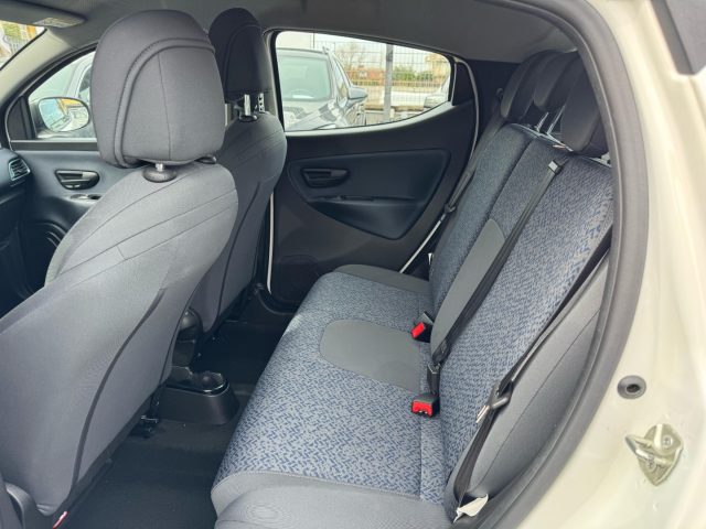 LANCIA Ypsilon usata, con Fendinebbia