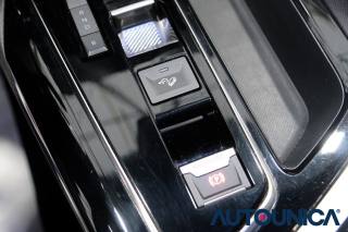 PEUGEOT 3008 usata, con Specchietti laterali elettrici
