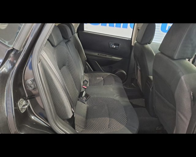 NISSAN Qashqai usata 23