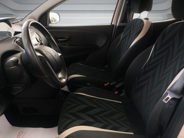 LANCIA Ypsilon usata 15