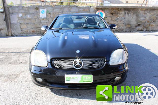 MERCEDES-BENZ SLK 200 usata, con Airbag