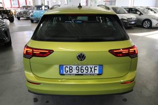 VOLKSWAGEN Golf Variant usata, con Autoradio