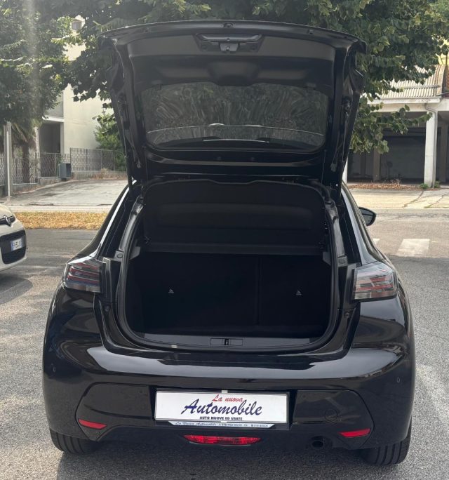 PEUGEOT 208 usata, con Boardcomputer
