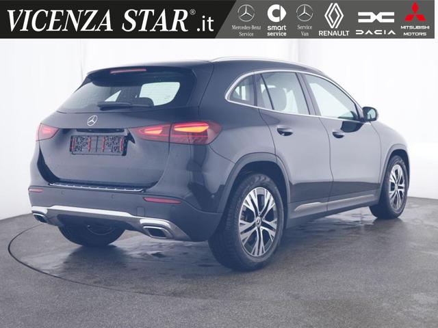 MERCEDES-BENZ GLA 180 usata, con Airbag laterali