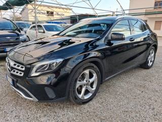 MERCEDES-BENZ GLA 180 Automatic Sport