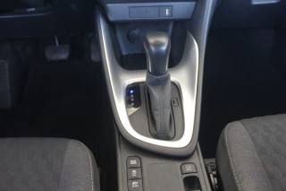 TOYOTA Yaris usata, con Bluetooth