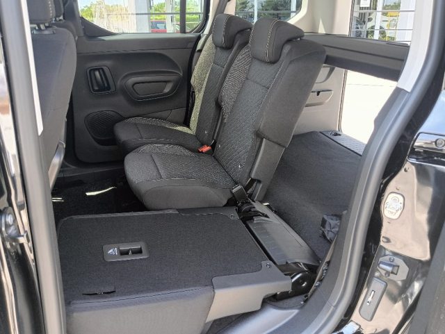 PEUGEOT Rifter usata, con Controllo trazione