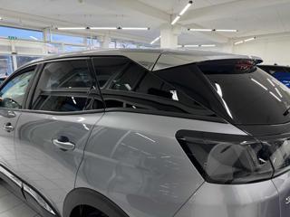 PEUGEOT 3008 usata, con Volante multifunzione