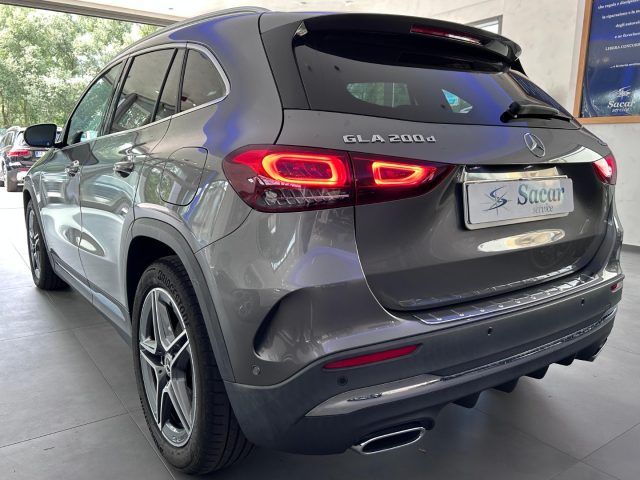 MERCEDES-BENZ GLA 200 usata, con Autoradio