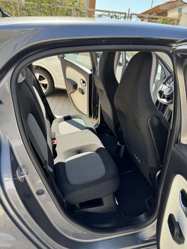 RENAULT Twingo usata, con USB