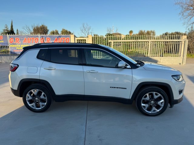 JEEP Compass usata, con Autoradio