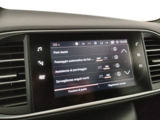 PEUGEOT 308 usata, con Fari LED