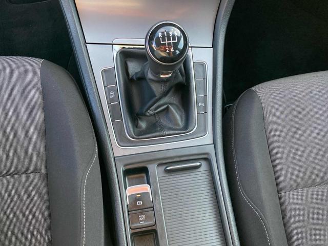 VOLKSWAGEN Golf usata, con Volante in pelle