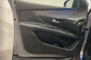 PEUGEOT 5008 usata, con Bracciolo
