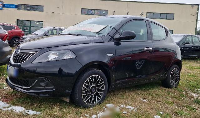 LANCIA Ypsilon usata, con ABS