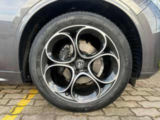 ALFA ROMEO Stelvio usata, con Autoradio